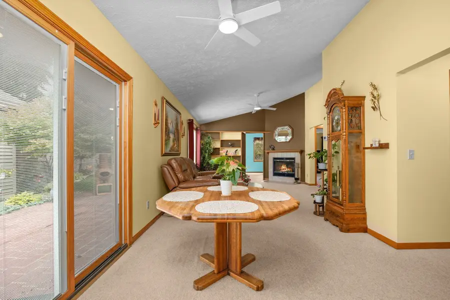 1108 Hemingway LN, Traverse City, MI 49686 - #3