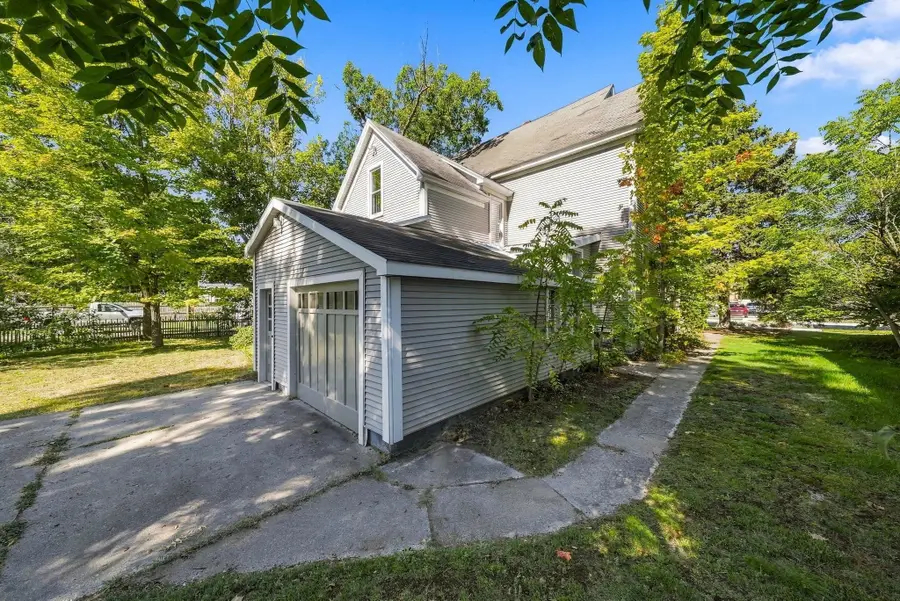 146 E Eleventh ST, Traverse City, MI 49684 - #3