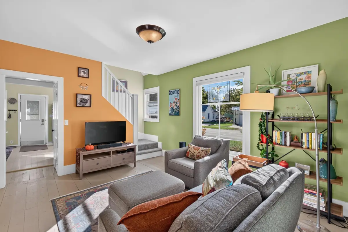 828 E Eighth, Traverse City, MI 49686 - #1