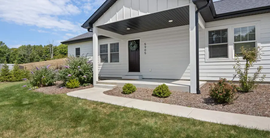 5905 Bunker Hill RD, Williamsburg, MI 49690 - #2