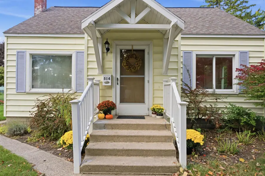 514 W Thirteenth ST, Traverse City, MI 49684 - #3