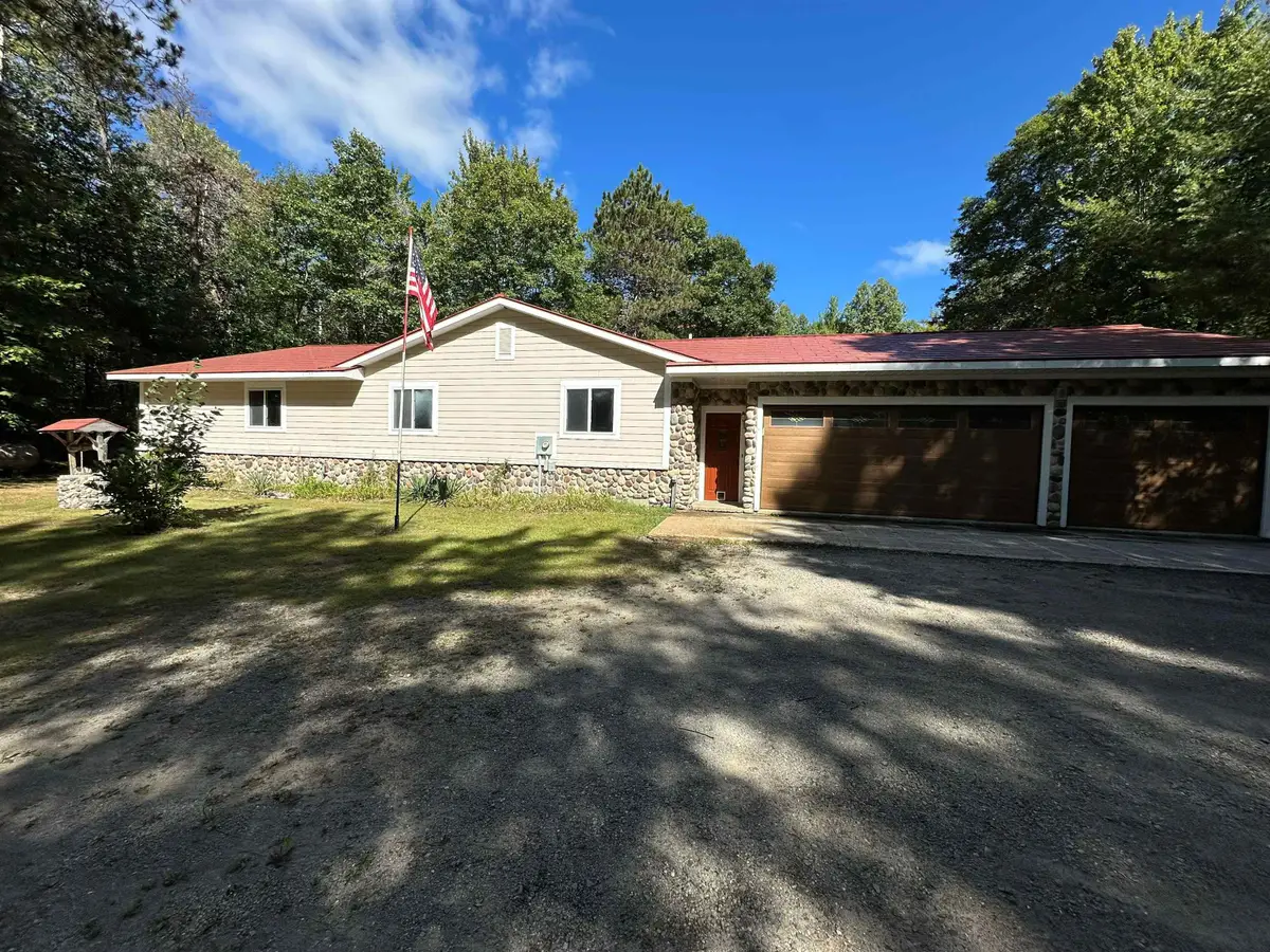 11929 NE Lake Valley RD, Kalkaska, MI 49646 - #1