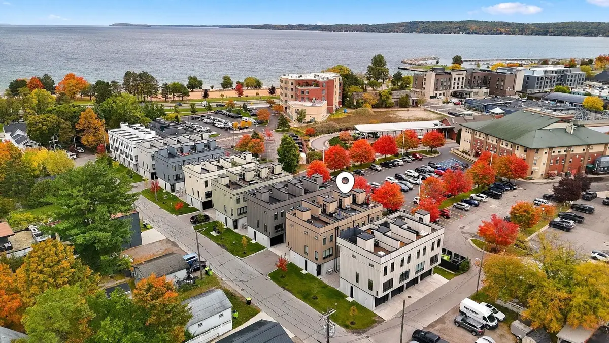 124 Gillis, Traverse City, MI 49684 - #1