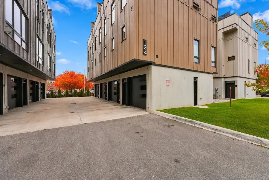 124 Gillis, Traverse City, MI 49684 - #2