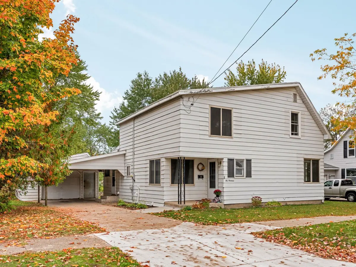 619 Linden ST, Cadillac, MI 49601 - #1