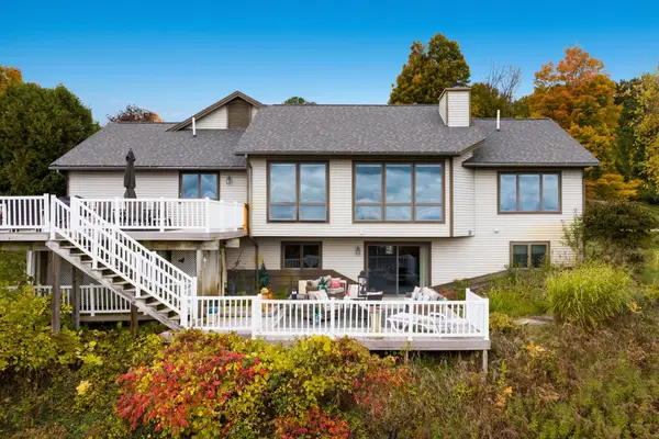 5200 Anna, TraverseCity, MI 49684
