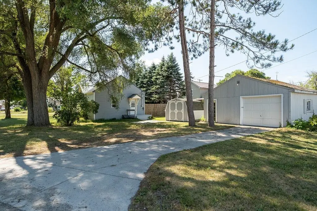 211 Oak, Kalkaska, MI 49646 - #1