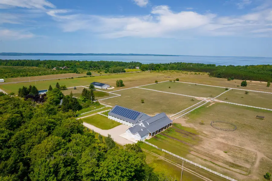 3619 Tompkins, Traverse City, MI 49686 - #2
