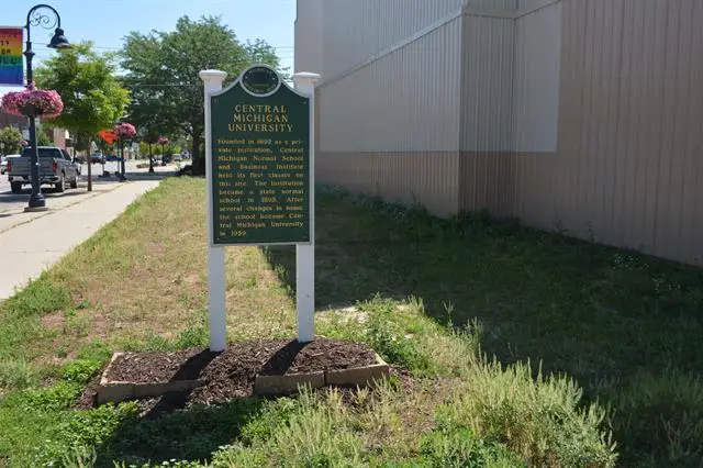 201 S Main, Mount Pleasant, MI 48858 - Image #2