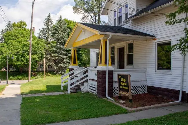 805 S Douglas DR, Mount Pleasant, MI 48858 - #1