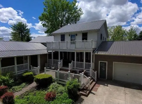 10454 W Taft, CarsonCity, MI 48811