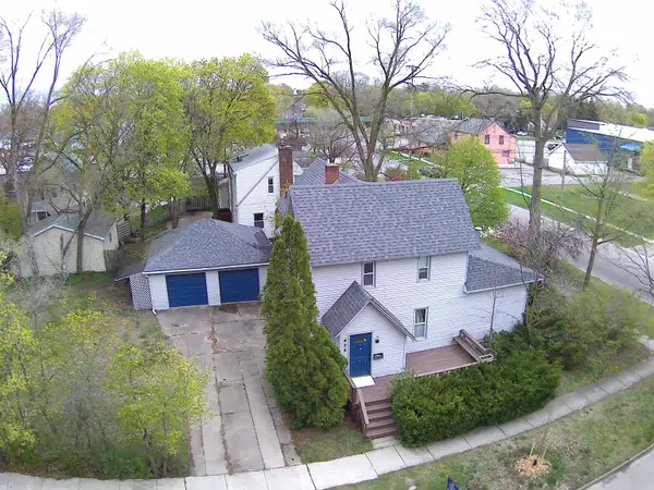 429 S Arnold, MtPleasant, MI 48858