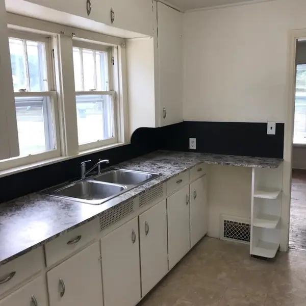 1022 S Lansing, MtPleasant, MI 48858