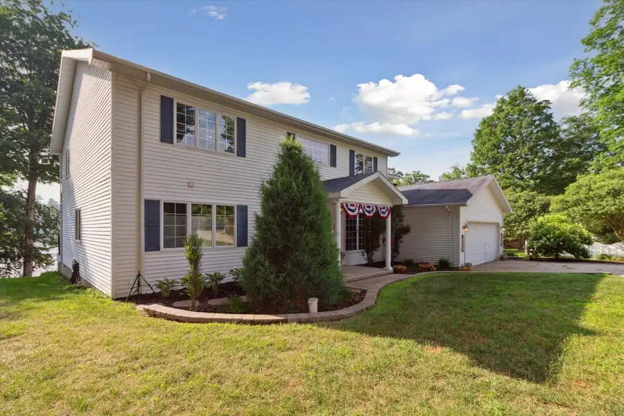 10245 Lakeside DR, Perrinton, MI 48871 - Image #2