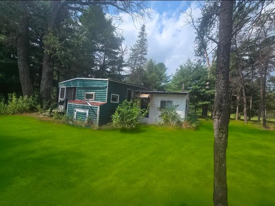 795 E Arnold Lake, Harrison, MI 48625 - Image #2