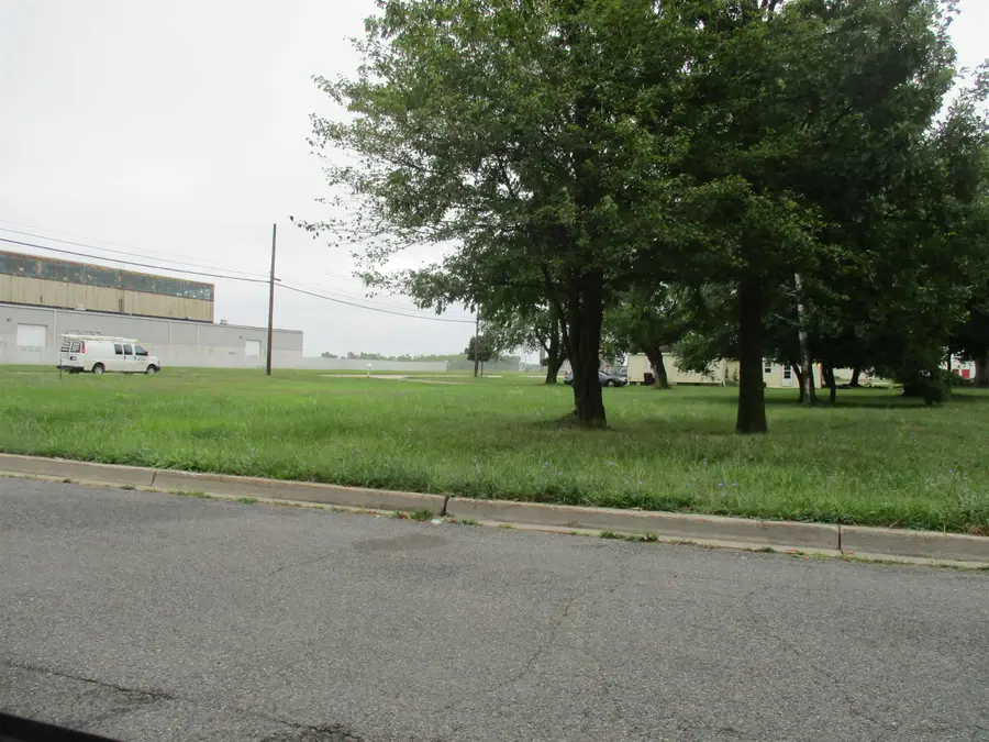 1528 E Superior ST, Alma, MI 48801 - Image #2