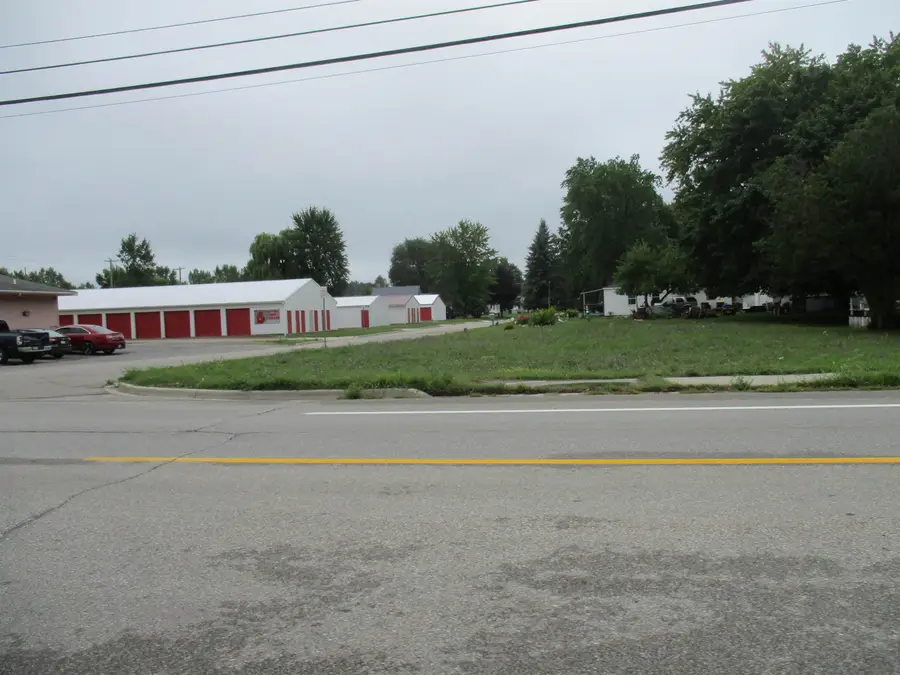 1532 E Superior ST, Alma, MI 48801 - Image #2