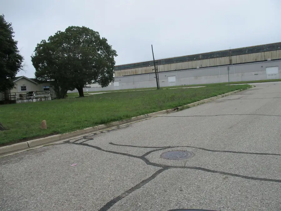 1532 E Superior ST, Alma, MI 48801 - Image #3