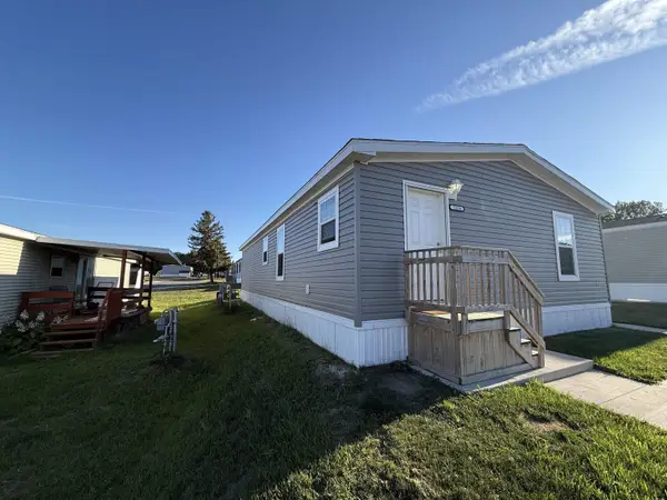 1114 Peachtree CT, MtPleasant, MI 48858