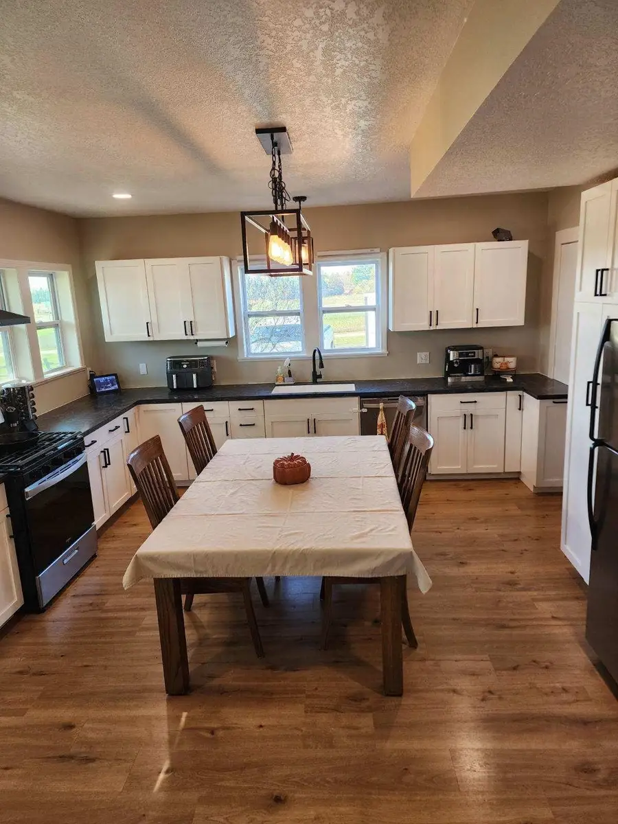 481 E Remus, Union, MI 48858 - Image #3