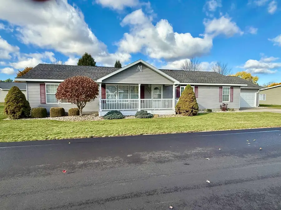 7679 Riverview DR, Pine River, MI 48880 - Image #2