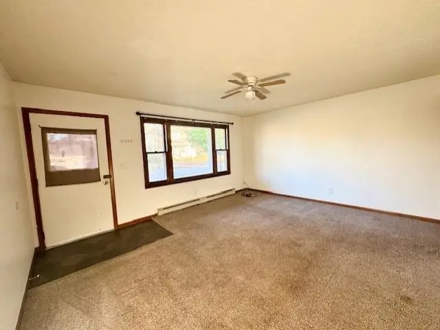 327 Eaton, Breckenridge, MI 48615 - Image #2