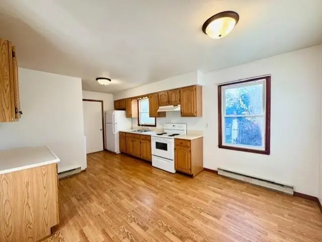 327 Eaton, Breckenridge, MI 48615 - Image #3