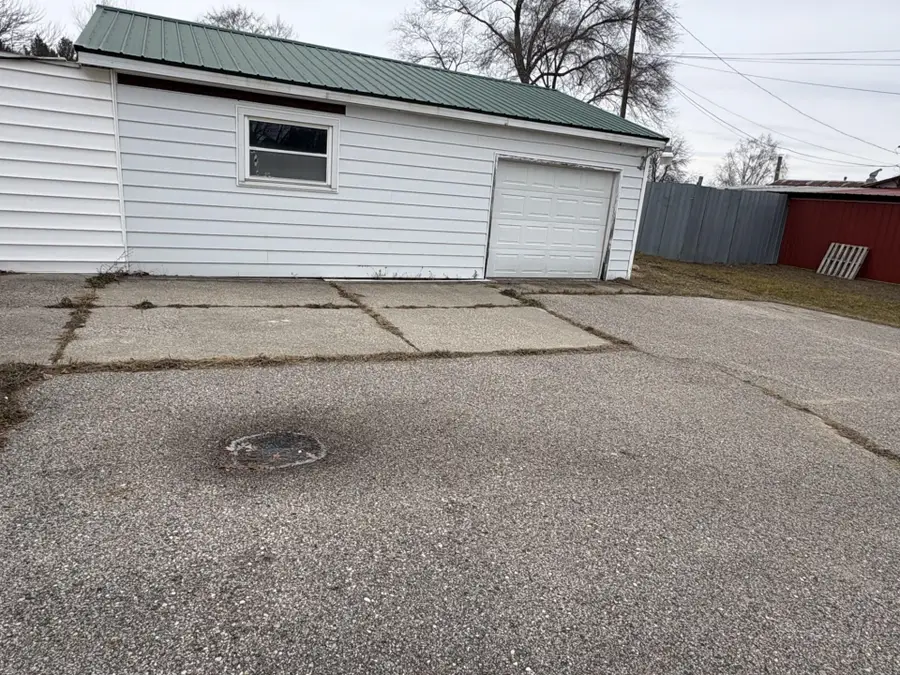 7315 E Pickard ST, Chippewa, MI 48858 - Image #3