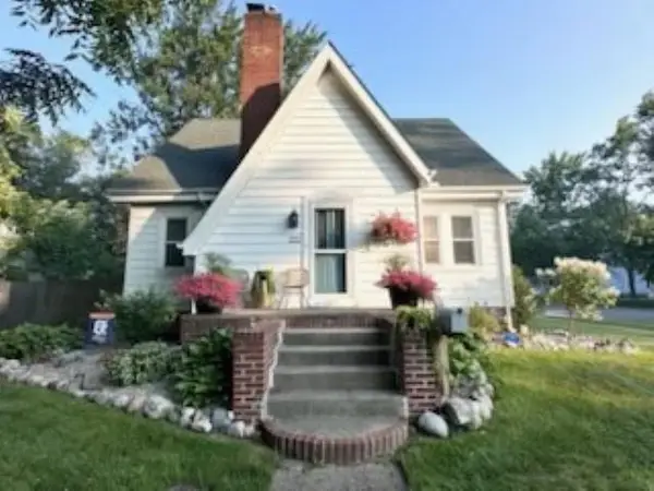 1315 Mill, Midland, MI 48640