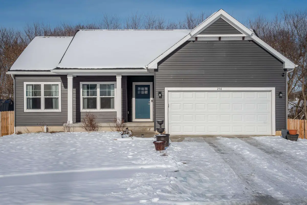 258 Ruby CT, Alma, MI 48801 - Image #1