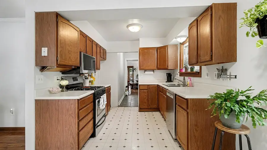 215 Dearing DR, Shepherd, MI 48883 - Image #3