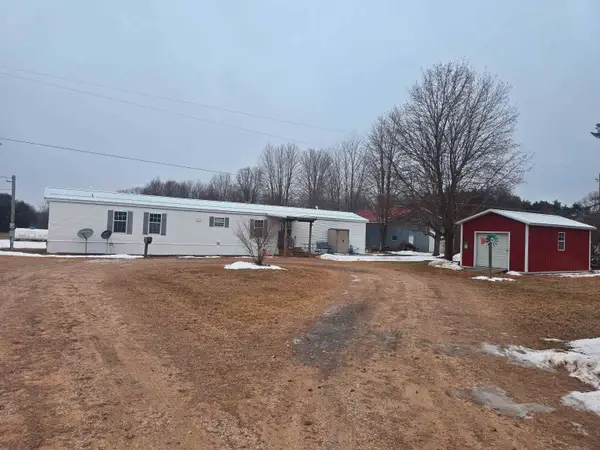 10210 W Monroe, Elwell, MI 48832