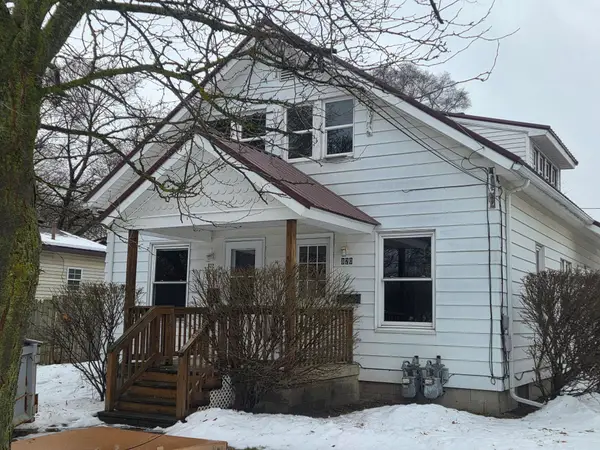 820-822 E Chippewa, MtPleasant, MI 48858