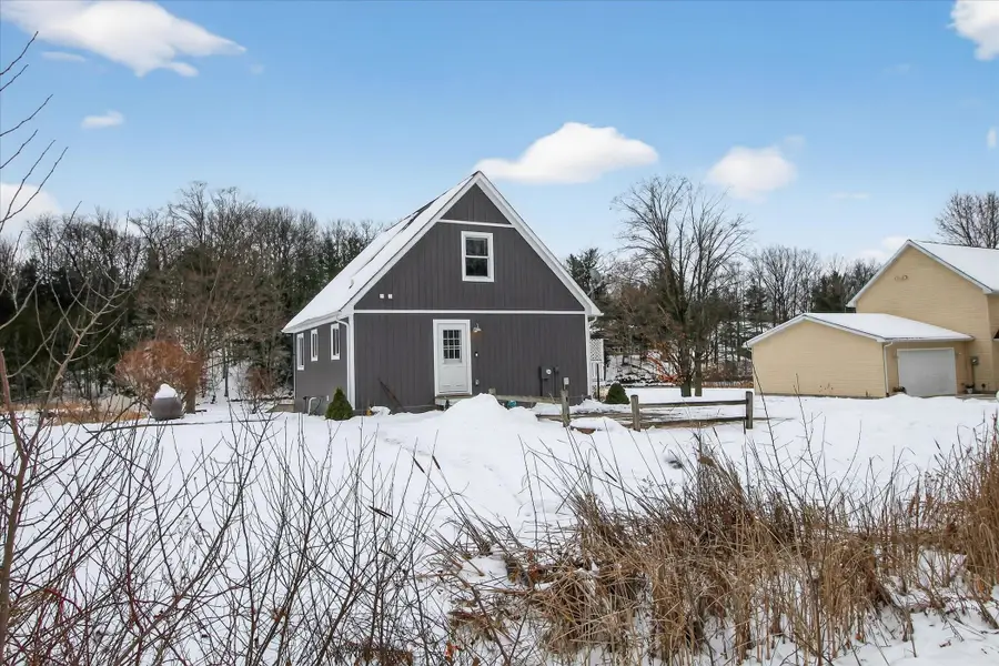740 N Rolland, Weidman, MI 48893 - Image #2