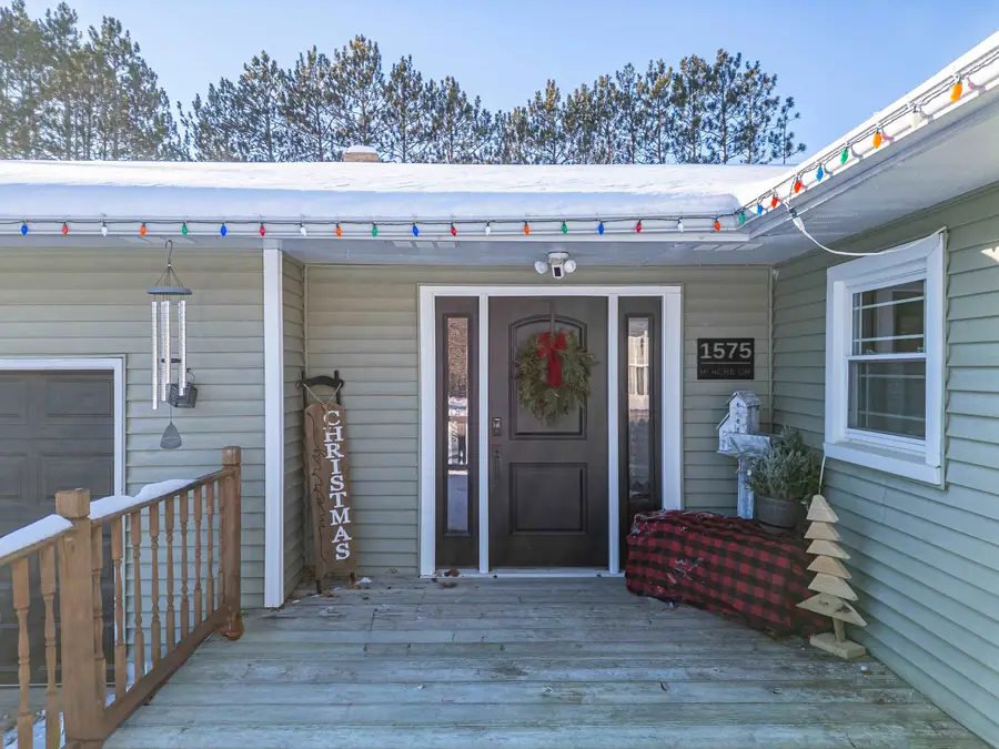 1575 Hi Acre, Gladwin, MI 48624 - Image #3