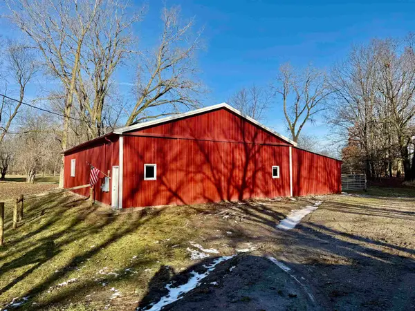 224 W Fillmore RD, Ithaca, MI 48877