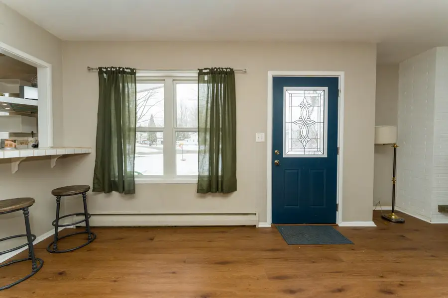 209 N Chippewa, Shepherd, MI 48883 - #3