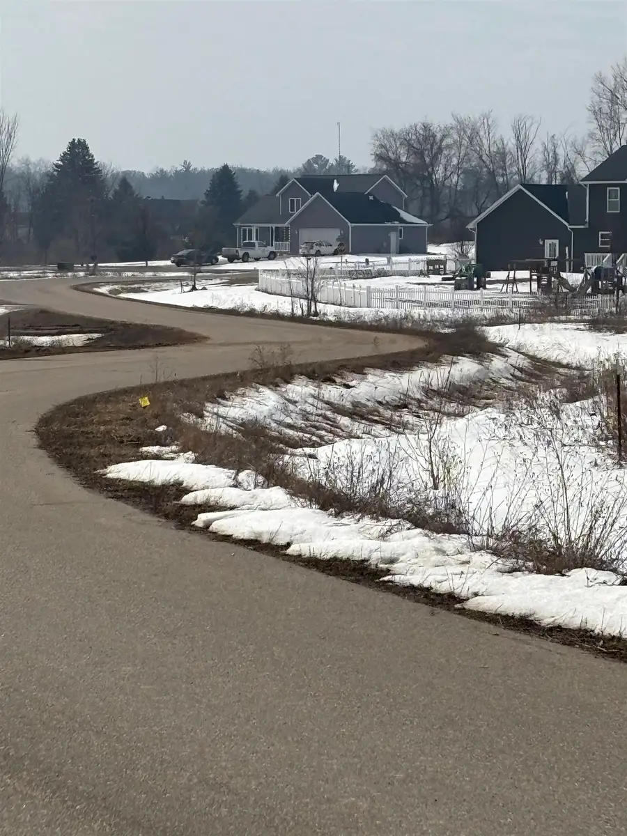 000 Pine Ridge, Mount Pleasant, MI 48858 - #3