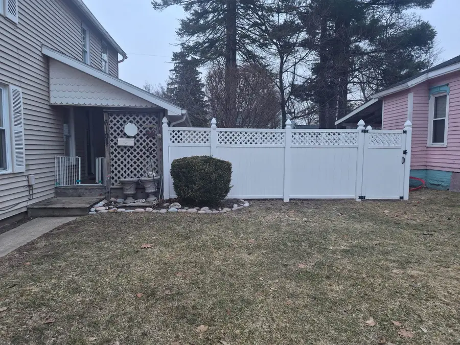 610 N Fancher AVE, Mount Pleasant, MI 48858 - #2