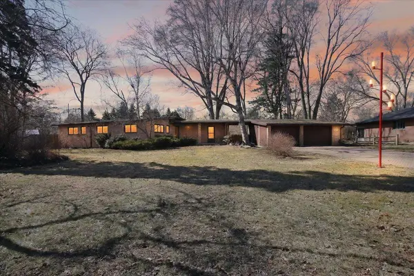 1307 Helen ST, Midland, MI 48640