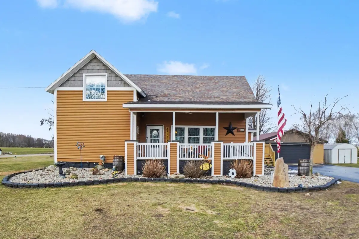 1031 N Jerome RD, Ithaca, MI 48847 - #1