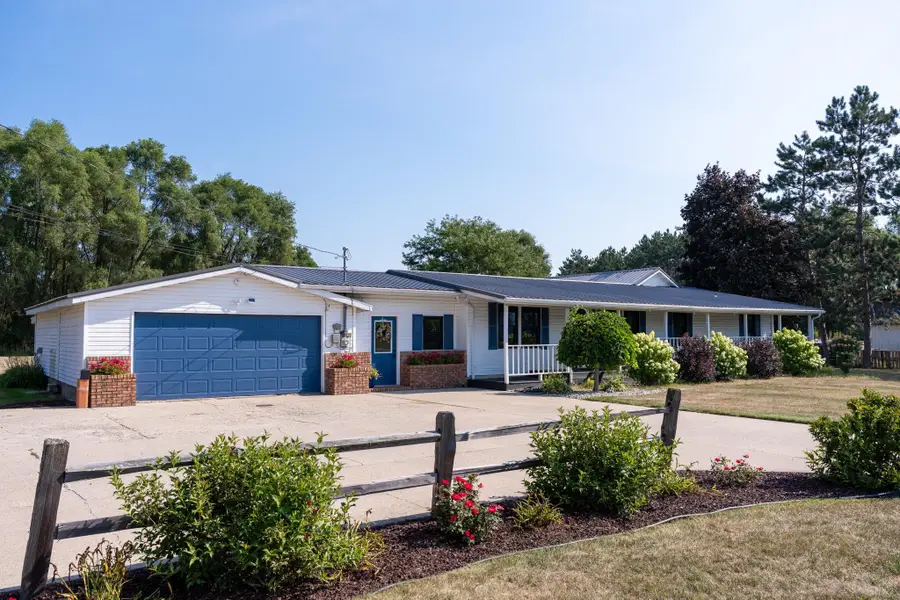 5806 W Weidman, Weidman, MI 48893 - #2