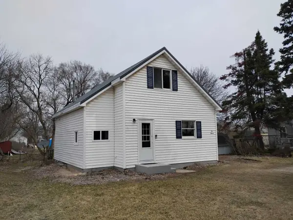 511 Woodworth, MtPleasant, MI 48858