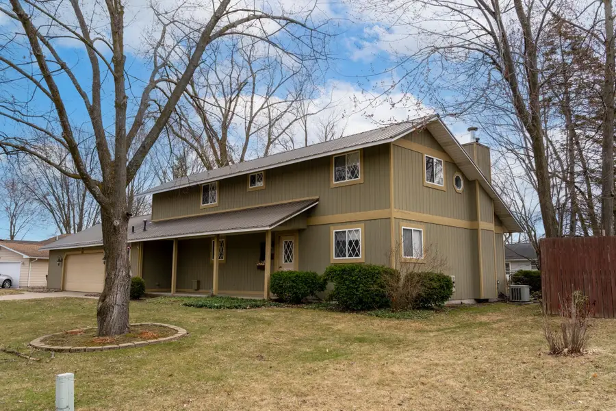 1410 E Bennett, Mount Pleasant, MI 48858 - #2