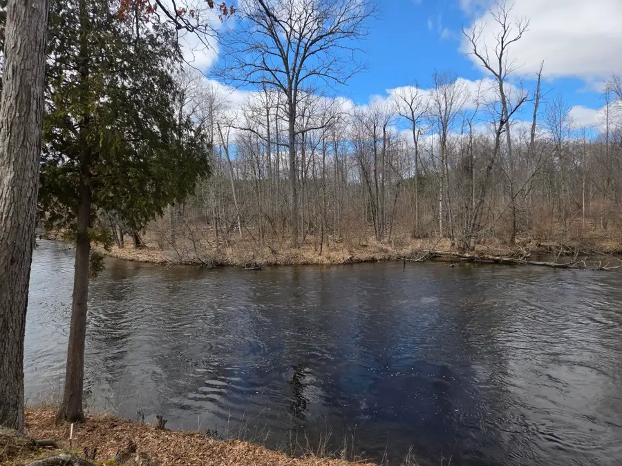 5172 W Pickard RD, Mount Pleasant, MI 48858 - #2