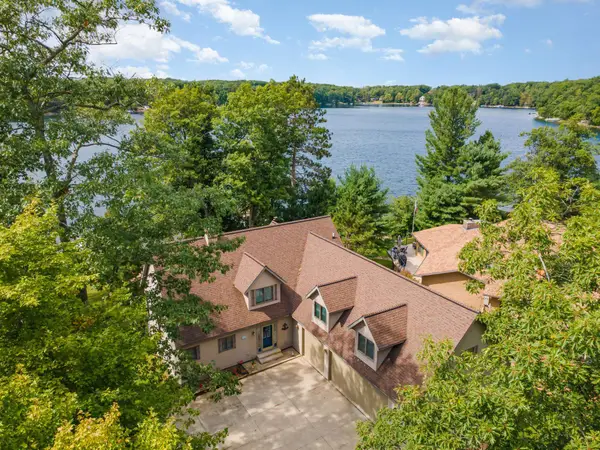 5685 Shirley Ann DR, Harrison, MI 48625