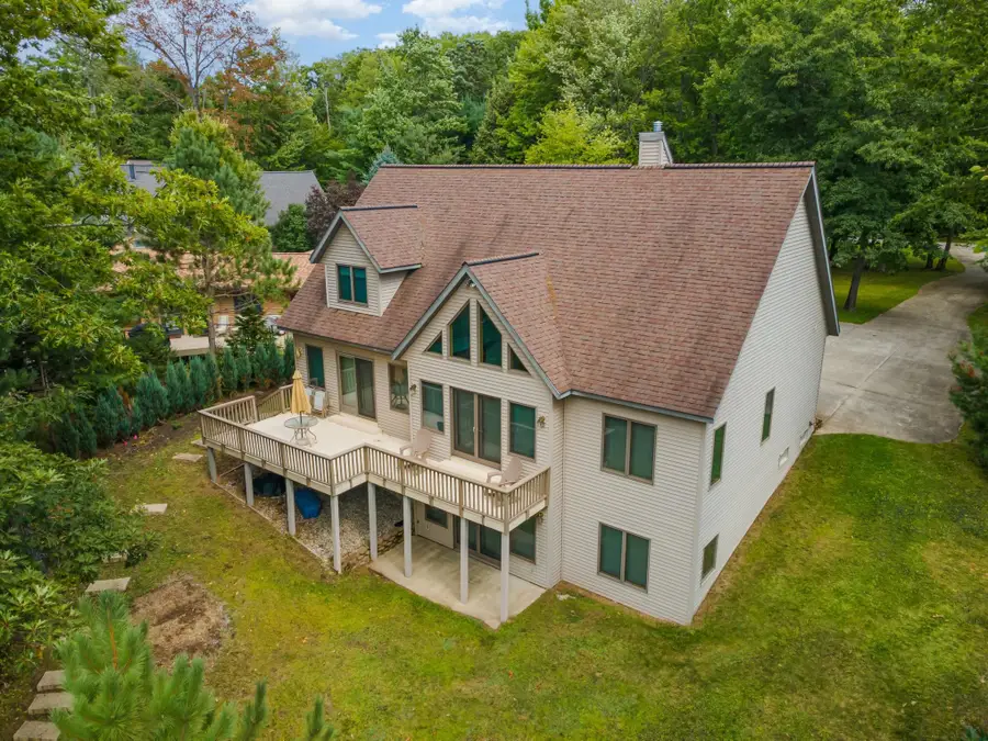 5685 Shirley Ann, Harrison, MI 48625 - #3