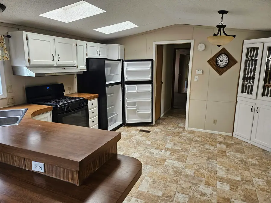 5232 E Broadway, Union, MI 48858 - #3