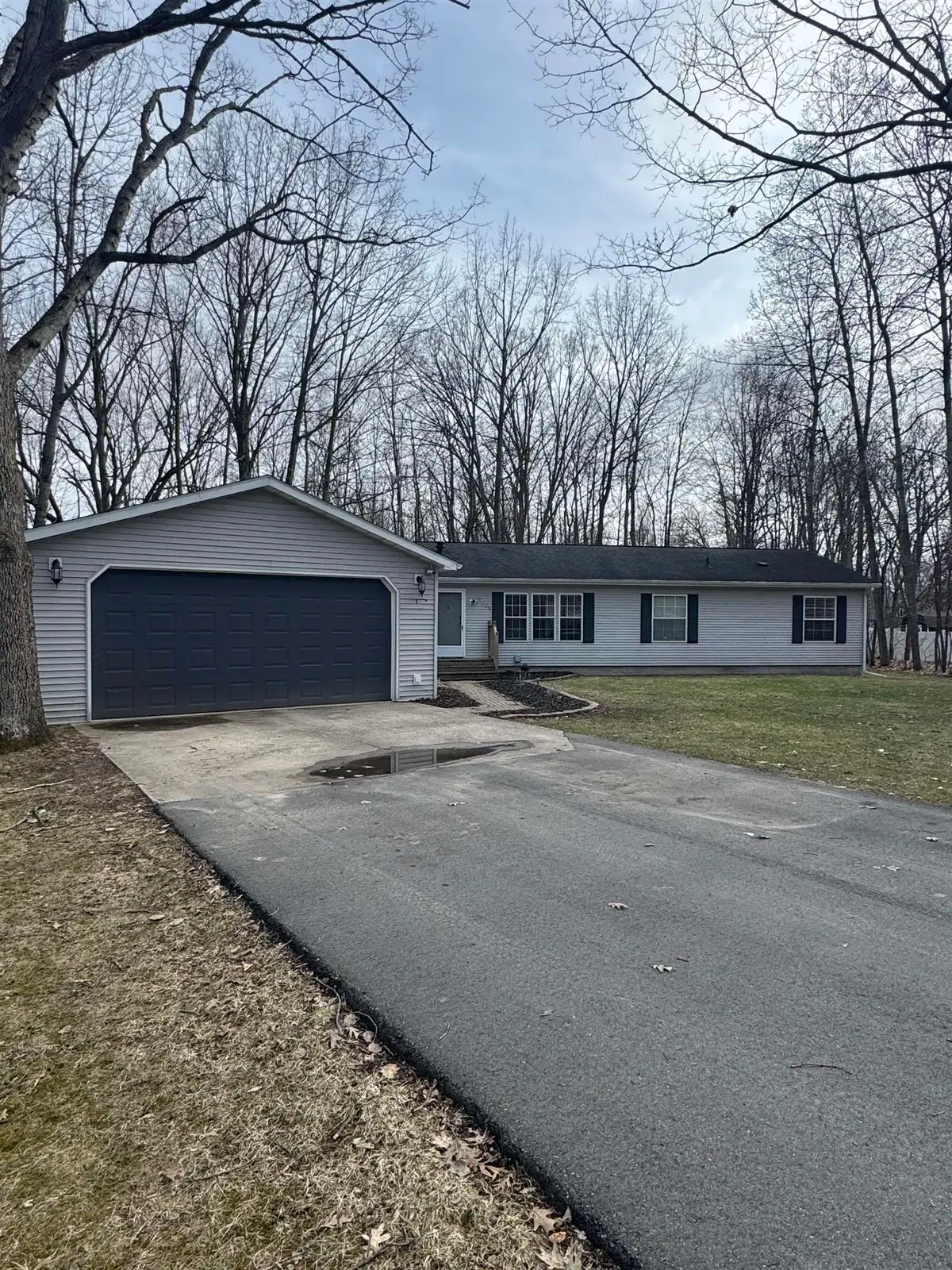 2006 Duquesa, Lake Isabella, MI 48893 - #1