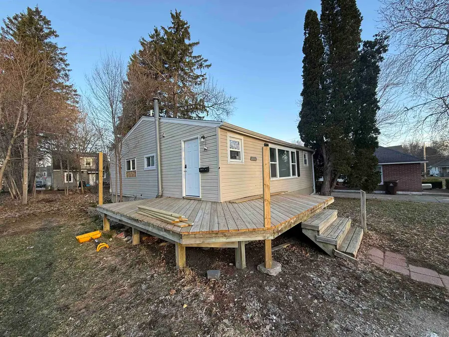 1012 S Lansing, Mount Pleasant, MI 48858 - #3
